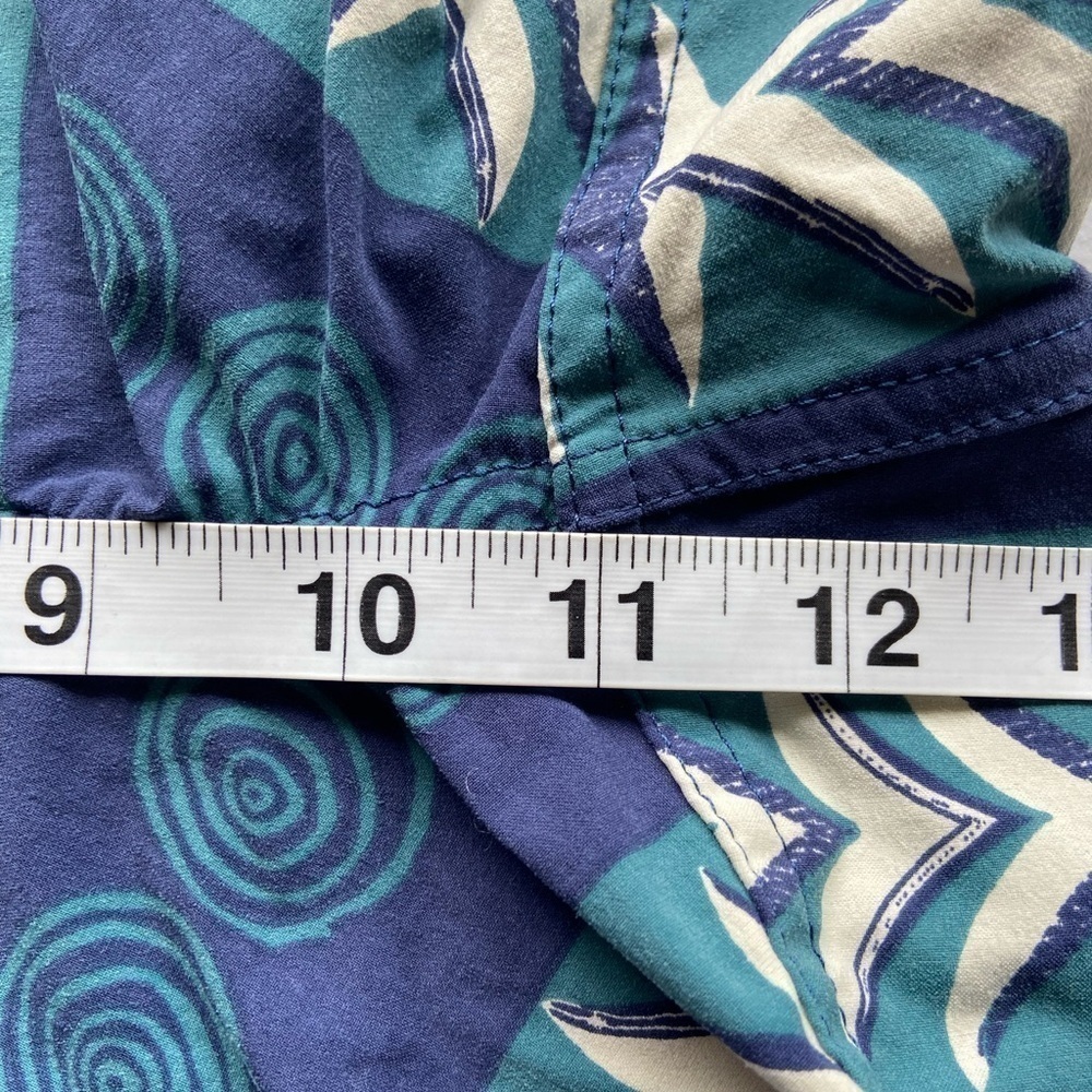 PATAGONIA Board Swim Shorts Size 32 M Wayfarer Geometric All Over Pattern 10” - Picture 6 of 10